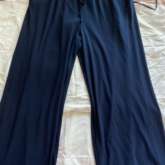 Navy jumpsuit - Picture 2 of 2